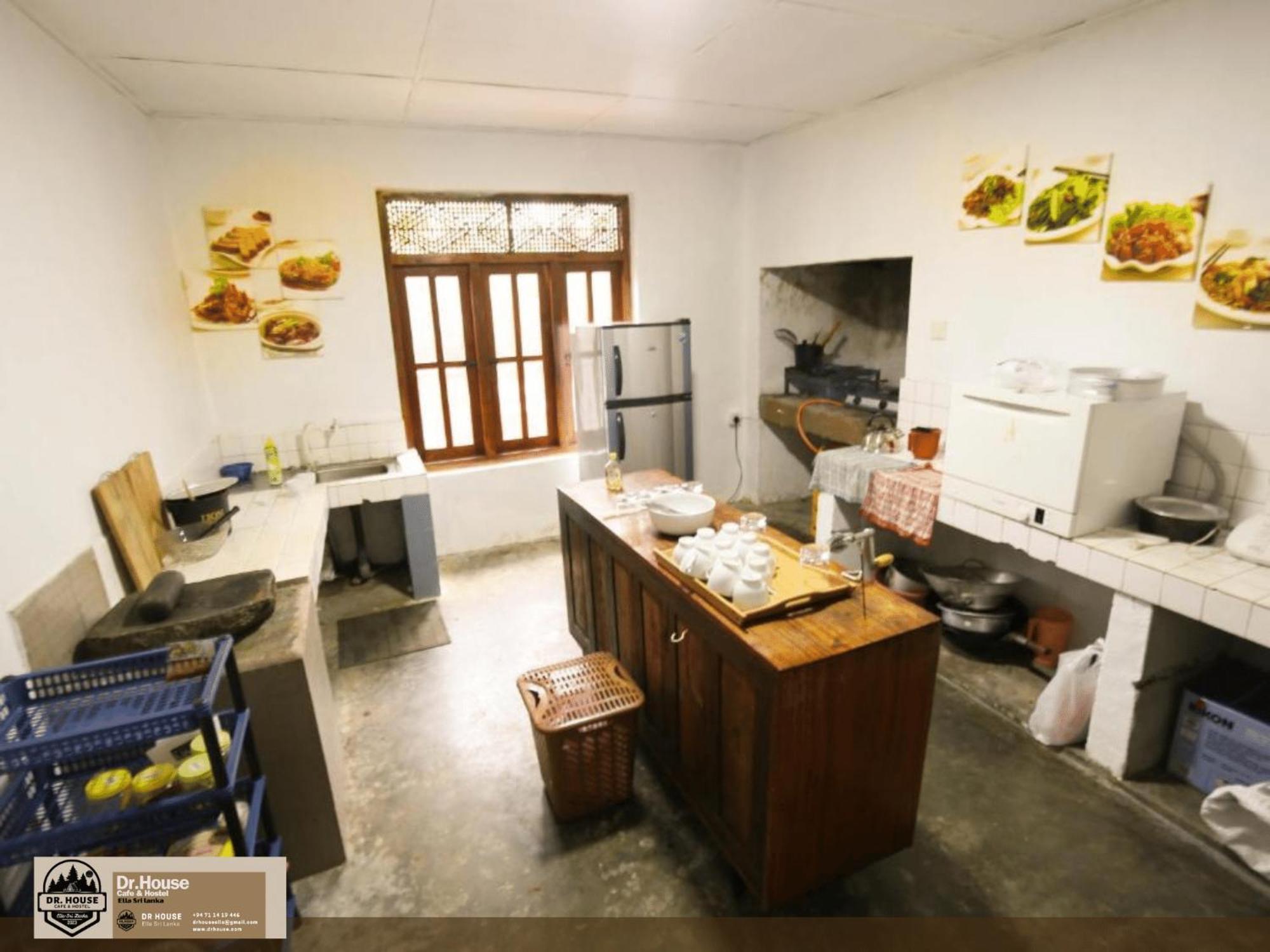Dr House Ella - Hostel & Cafe Exterior photo