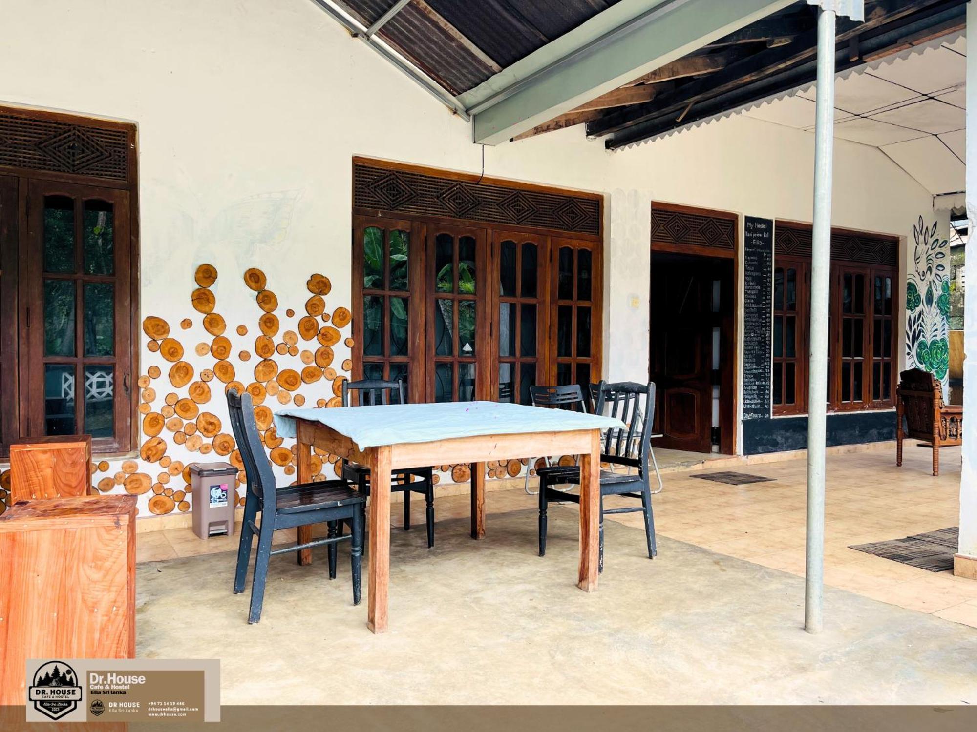 Dr House Ella - Hostel & Cafe Exterior photo
